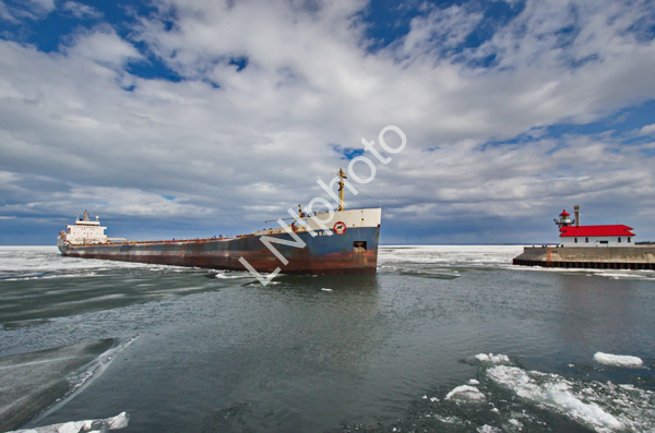 Through_Ice_Into_Duluth_Harbor